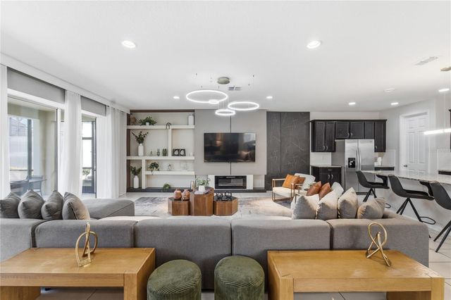 1860 SAWYER PALM PLACE, Kissimmee, FL 34747