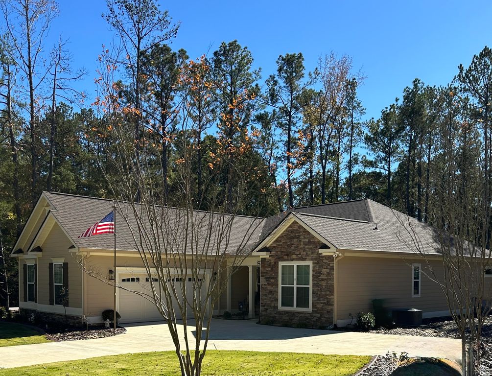 102 Godfrey Drive, Mc Cormick, SC 29835