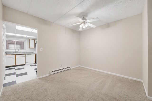 940 N Rohlwing Road 201A, Addison, IL 60101