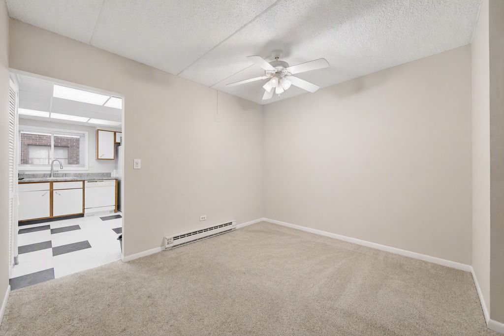 940 N Rohlwing Road 201A, Addison, IL 60101 — photo 5