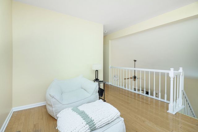 480 Village Green Road, Naperville, IL 60540