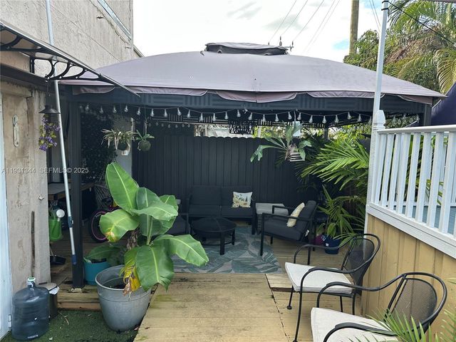 5481 NW 171st Ter 1, Miami Gardens, FL 33055