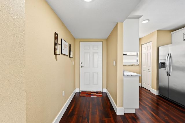900 COVE CAY DRIVE 2B, Clearwater, FL 33760