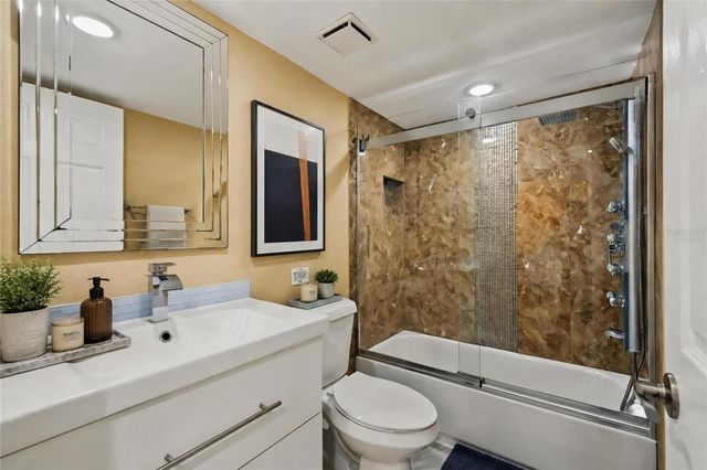 900 COVE CAY DRIVE 2B, Clearwater, FL 33760