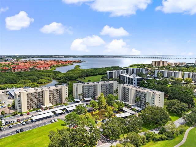 900 COVE CAY DRIVE 2B, Clearwater, FL 33760