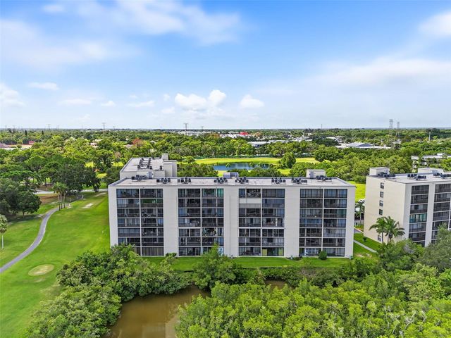 900 COVE CAY DRIVE 2B, Clearwater, FL 33760