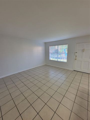 3520 Parkridge Drive 114, Dallas, TX 75234