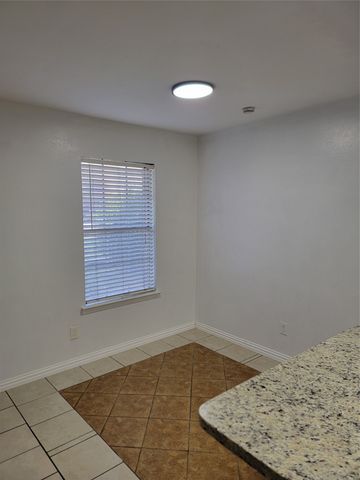 3520 Parkridge Drive 114, Dallas, TX 75234