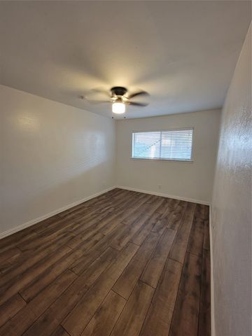 3520 Parkridge Drive 114, Dallas, TX 75234