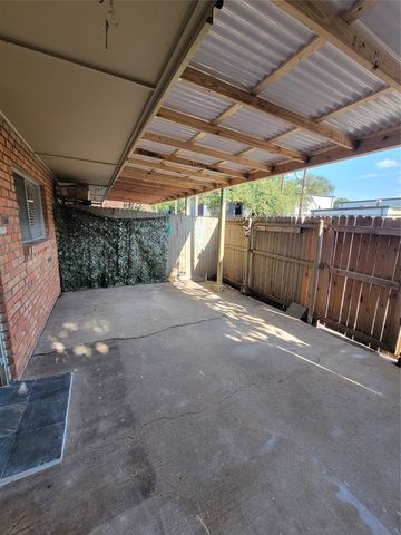 3520 Parkridge Drive 114, Dallas, TX 75234
