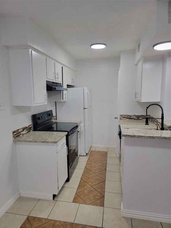 3520 Parkridge Drive 114, Dallas, TX 75234 — photo 2