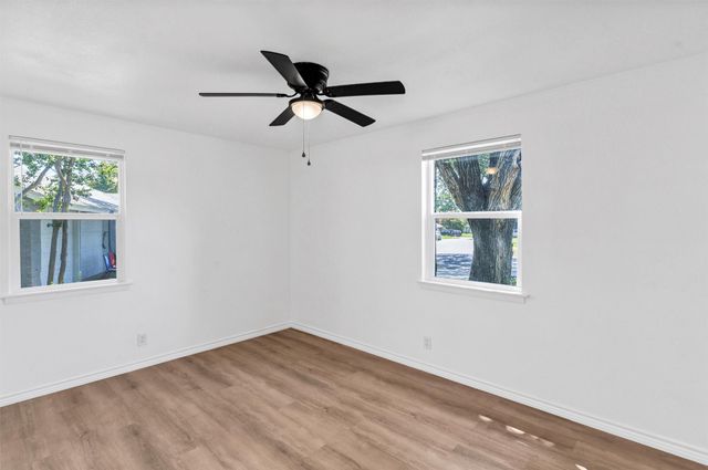 3710 Devonshire Court E, Irving, TX 75062