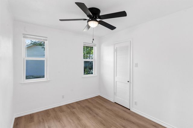 3710 Devonshire Court E, Irving, TX 75062