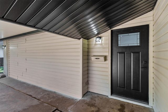 3710 Devonshire Court E, Irving, TX 75062