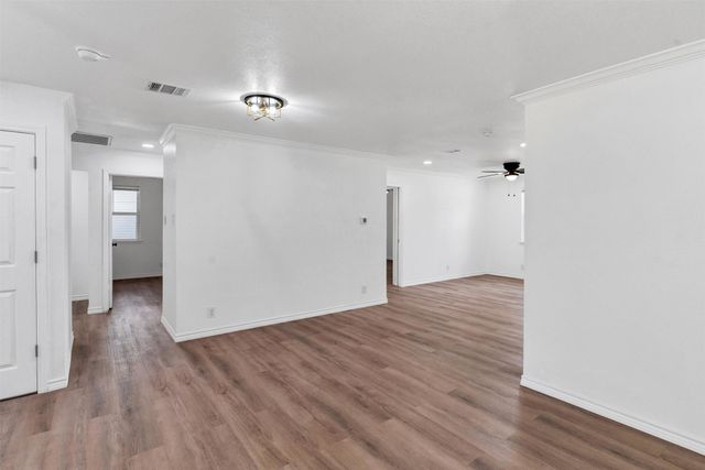3710 Devonshire Court E, Irving, TX 75062