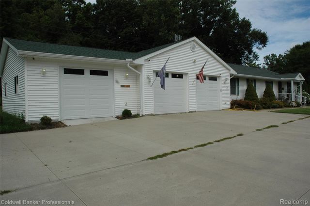 4633 Attica Road N, Attica Township, MI 48412
