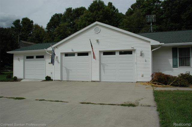 4633 Attica Road N, Attica Township, MI 48412