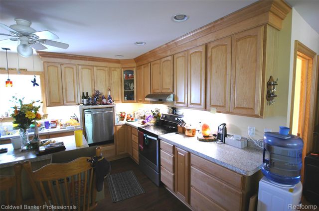 4633 Attica Road N, Attica Township, MI 48412