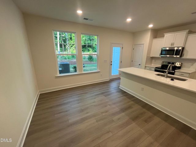 1282 Hammond Drive, Mebane, NC 27302