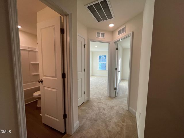 1282 Hammond Drive, Mebane, NC 27302