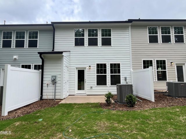 1282 Hammond Drive, Mebane, NC 27302