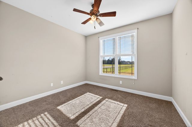 1347 Neil Rd, Chapel Hill, TN 37034