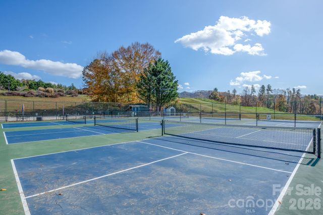 66 HawTree Court 266, Weaverville, NC 28787