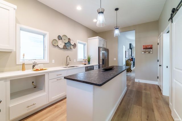 818 Lavina Street, Fort Wayne, IN 46802