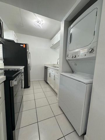 3261 NW 103rd Ter 102-D, Coral Springs, FL 33065