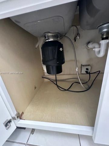 3261 NW 103rd Ter 102-D, Coral Springs, FL 33065