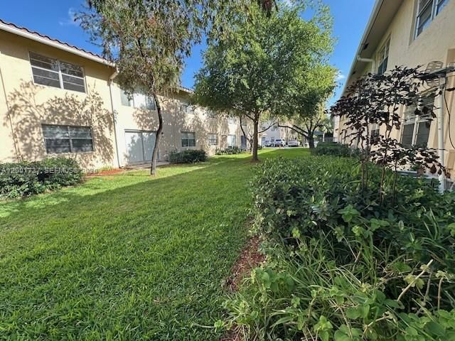 3261 NW 103rd Ter 102-D, Coral Springs, FL 33065