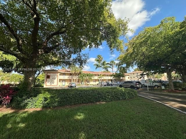 3261 NW 103rd Ter 102-D, Coral Springs, FL 33065