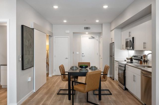 260 Brooklyn Basin Way 526, Oakland, CA 94606