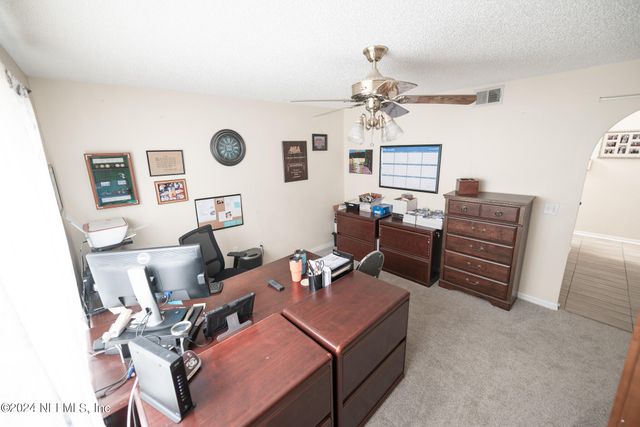 3284 TALISMAN Drive, Middleburg, FL 32068