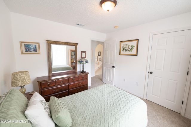 3284 TALISMAN Drive, Middleburg, FL 32068