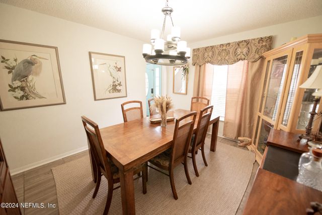 3284 TALISMAN Drive, Middleburg, FL 32068