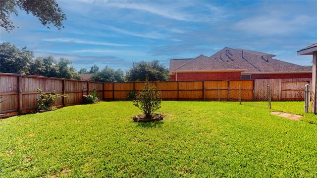 11303 Blossom Lake Court, Cypress, TX 77433