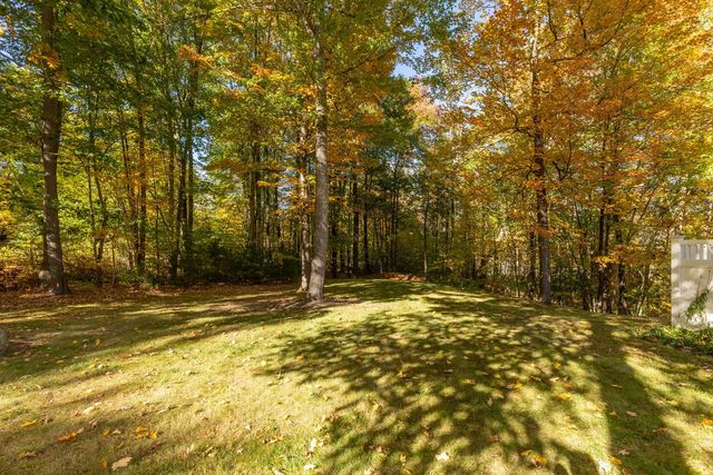 22 MILLS FALLS Road, Barrington, NH 03825