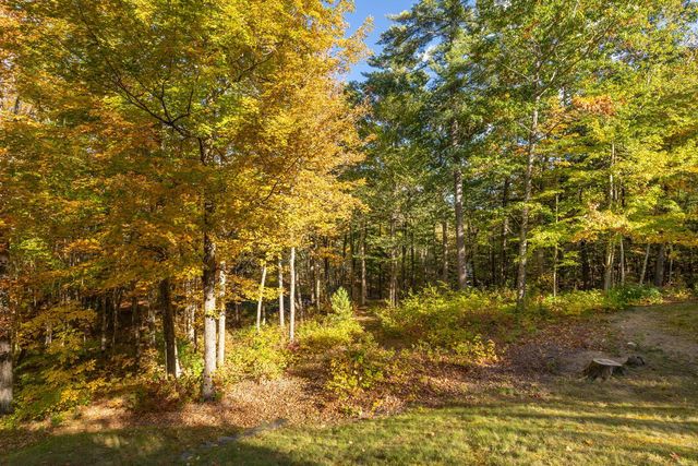 22 MILLS FALLS Road, Barrington, NH 03825