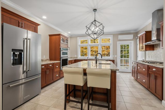 22 MILLS FALLS Road, Barrington, NH 03825