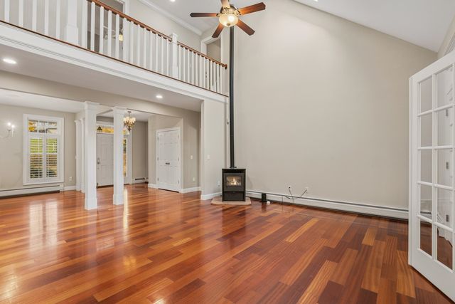 22 MILLS FALLS Road, Barrington, NH 03825