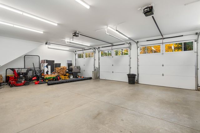 22 MILLS FALLS Road, Barrington, NH 03825