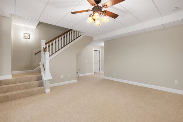 22 MILLS FALLS Road, Barrington, NH 03825