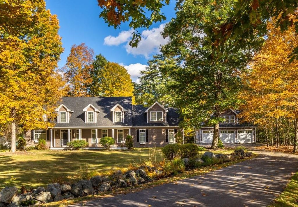 22 MILLS FALLS Road, Barrington, NH 03825
