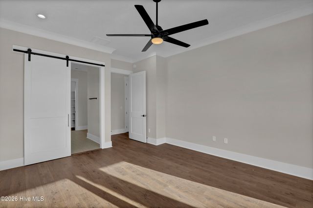 828 Lake Willow Way, Holly Ridge, NC 28445