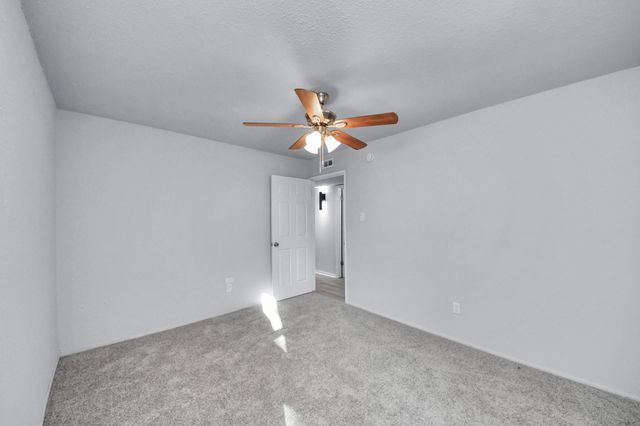 3019 Quail Valley East Drive, Missouri City, TX 77489