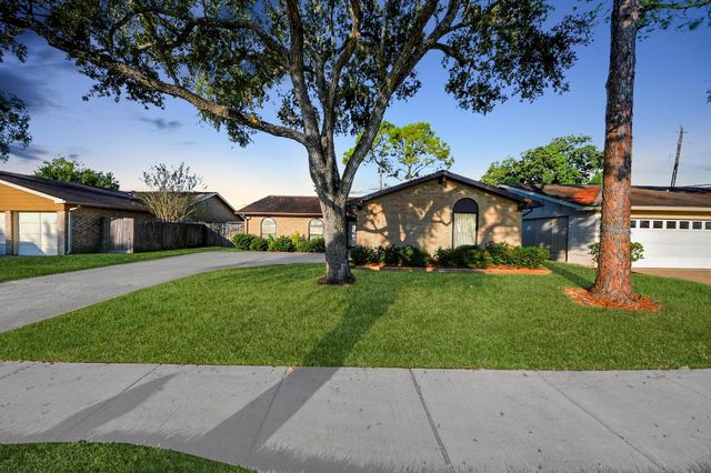 3019 Quail Valley East Drive, Missouri City, TX 77489