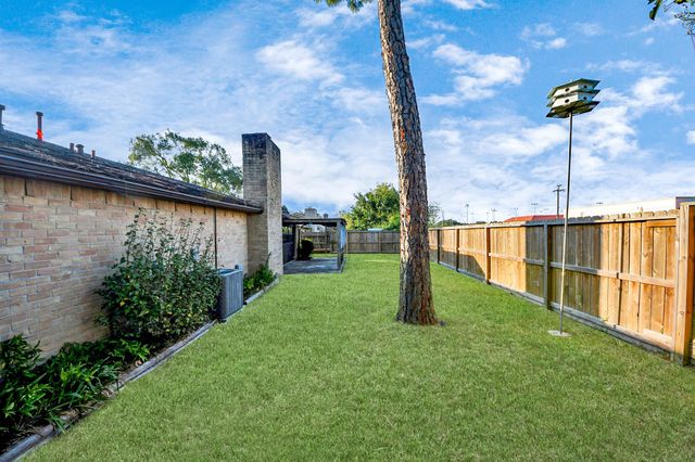 3019 Quail Valley East Drive, Missouri City, TX 77489