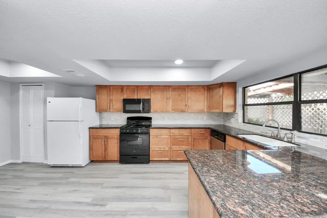 3019 Quail Valley East Drive, Missouri City, TX 77489