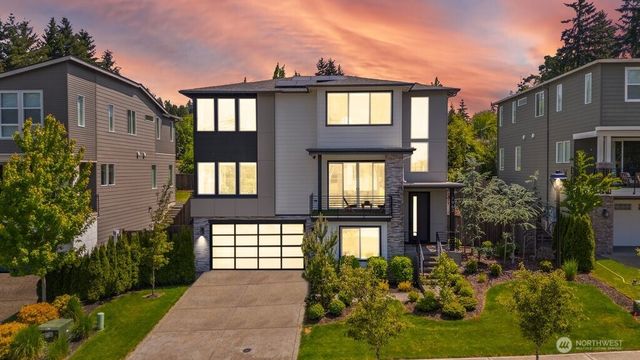 7962 112th Lane SE, Newcastle, WA 98056